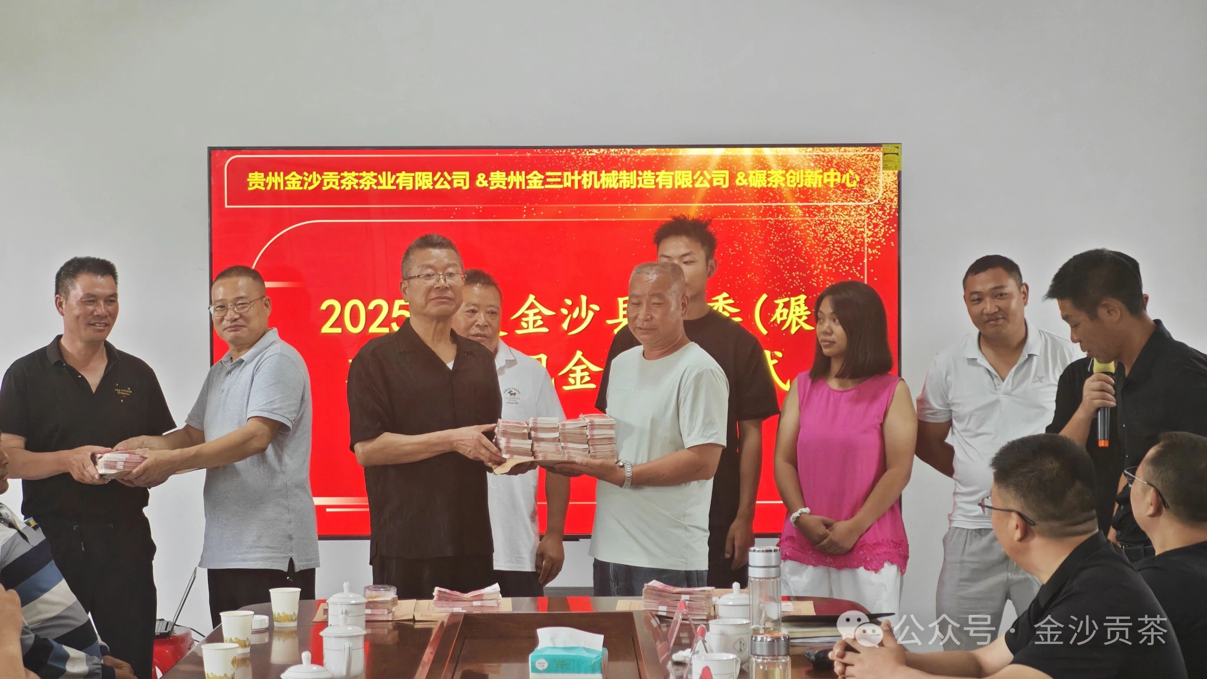 04ef7bf38b183ab65a0a0c7999c931fe.jpg 04ef7bf38b183ab65a0a0c7999c931fe.jpg